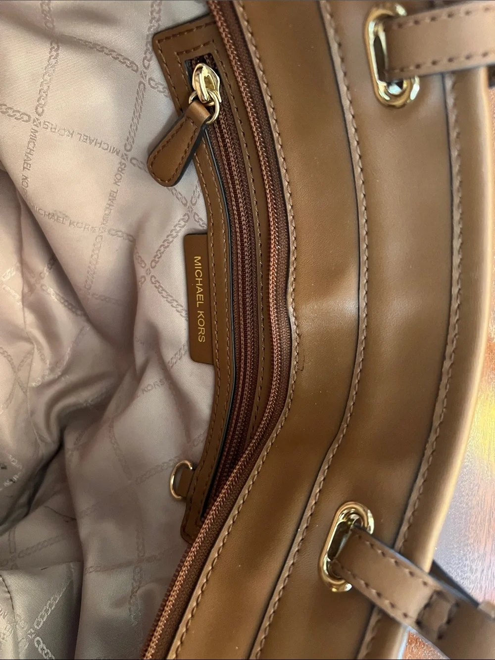 Michael Kors Winston Large Zip Top Pocket Tote Bag